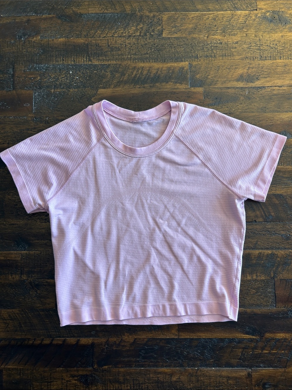 Women’s Lululemon Strawberry Milkshake Crop Swiftly Tech 2.0